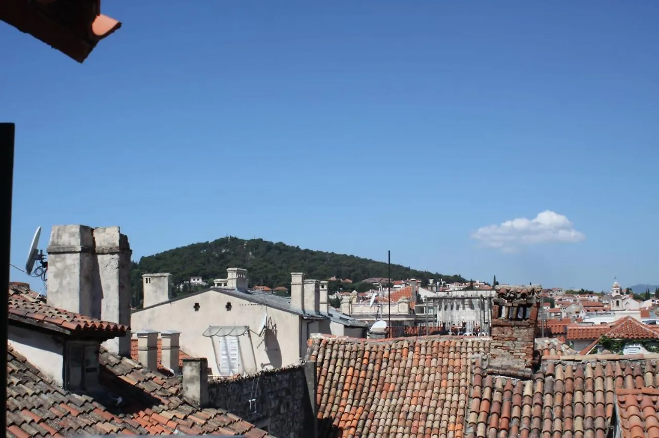 **** Penzion Rooms Toni Palace Split Chorvatsko