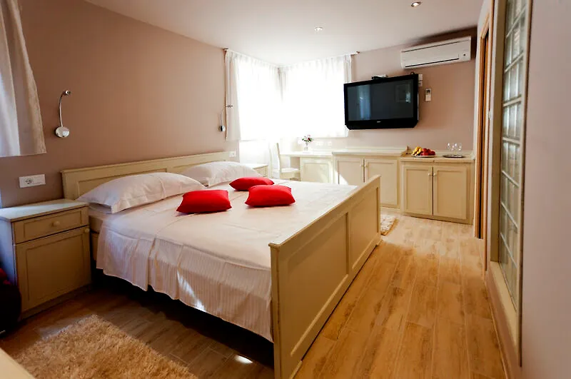 Rooms Toni Palace Split Chorvatsko